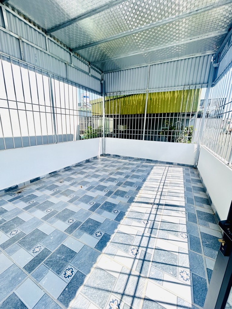 Bán nhà Tam Trinh - diện tích 63m2 5 tầng - Thang máy vi vu - giá 14 tỷ