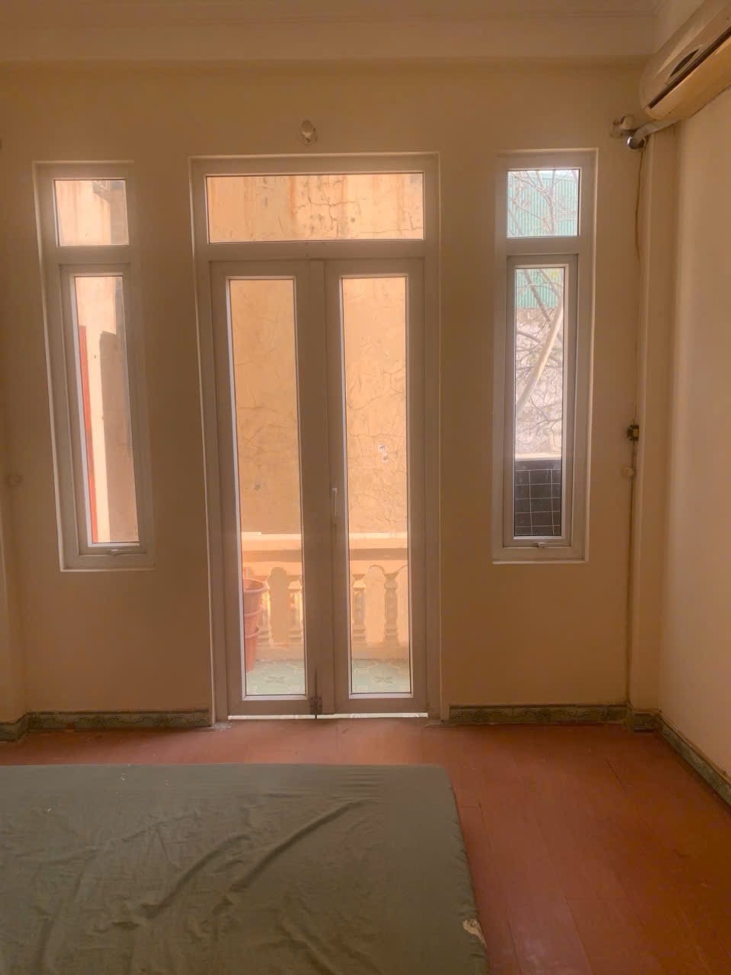 Bán nhà Đống Đa - diện tích 38m2 5 tầng - Nhà ngõ Linh Quang - giá 7 tỷ