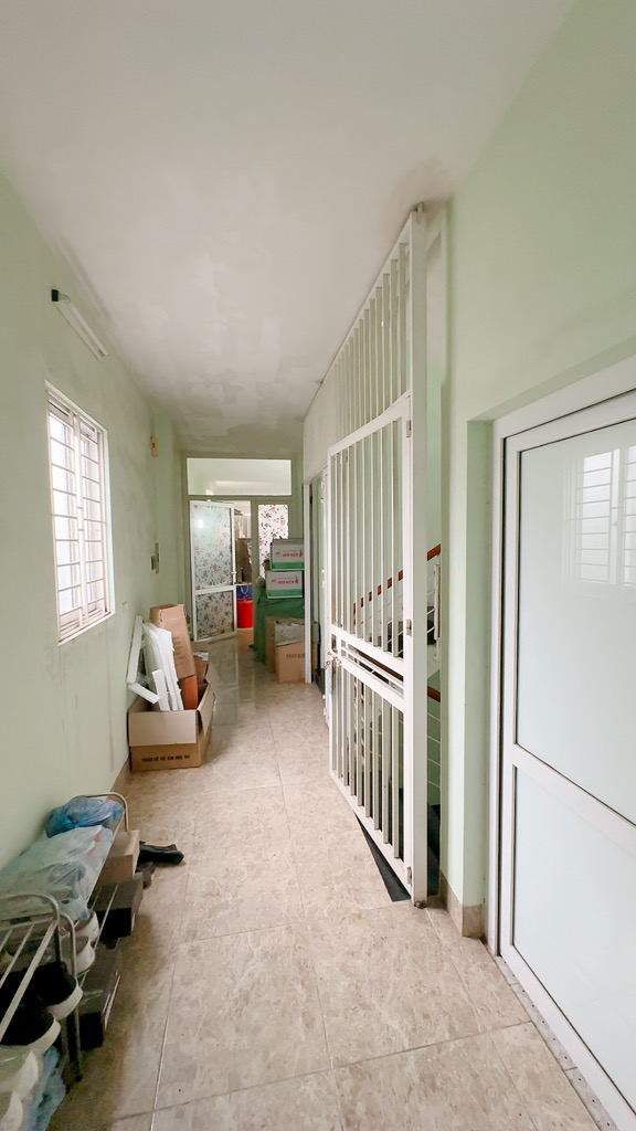 Bán nhà Khương Đình - diện tích 128m2 6 tầng - Ô chờ thang máy - giá 48 tỷ