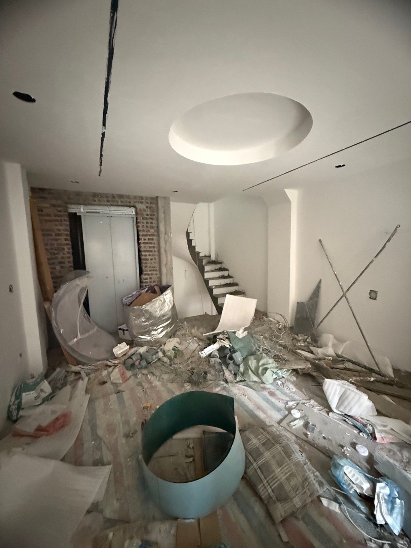 Bán nhà Định Công - diện tích 42m2 6 tầng - Thang máy, ngõ thông - giá 13 tỷ