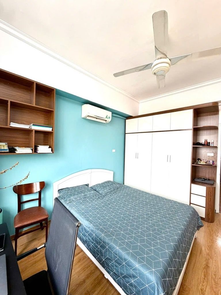 Bán nhà Lạc Trung - diện tích 102m2 14 tầng - Vị trí đẹp nhất ngõ 230 - giá 8,7 tỷ