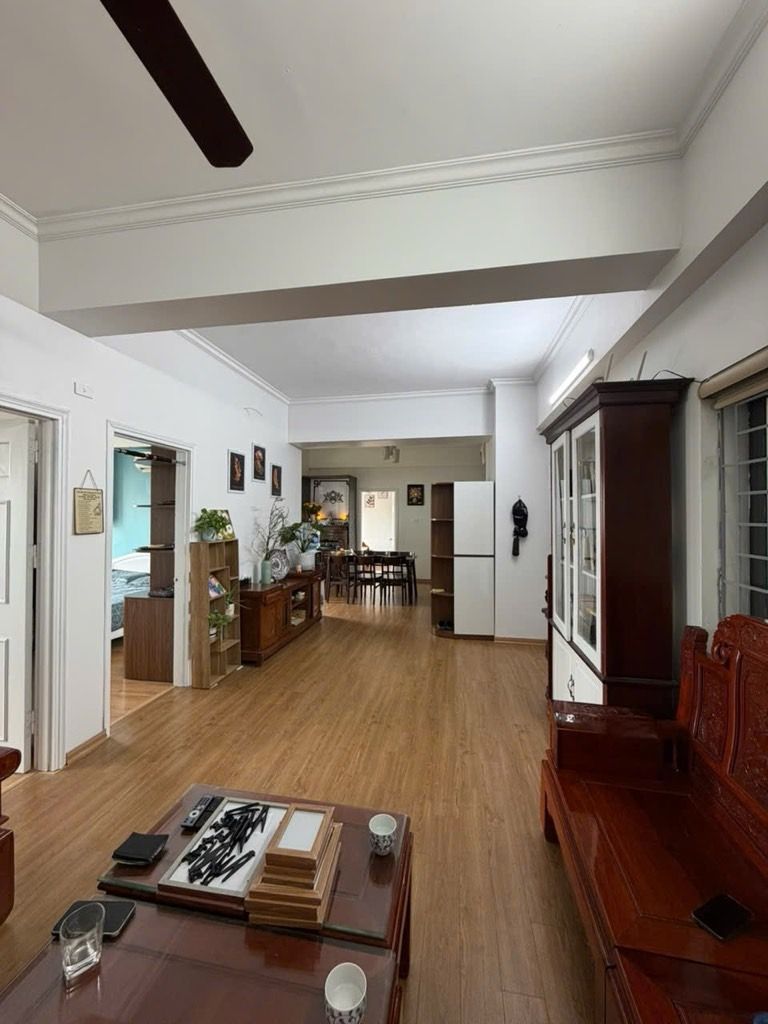 Bán nhà Lạc Trung - diện tích 102m2 14 tầng - Vị trí đẹp nhất ngõ 230 - giá 8,7 tỷ