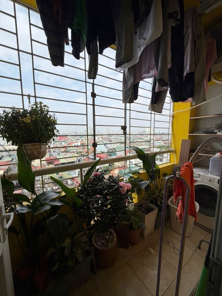 Bán nhà Lạc Trung - diện tích 102m2 14 tầng - Vị trí đẹp nhất ngõ 230 - giá 8,7 tỷ
