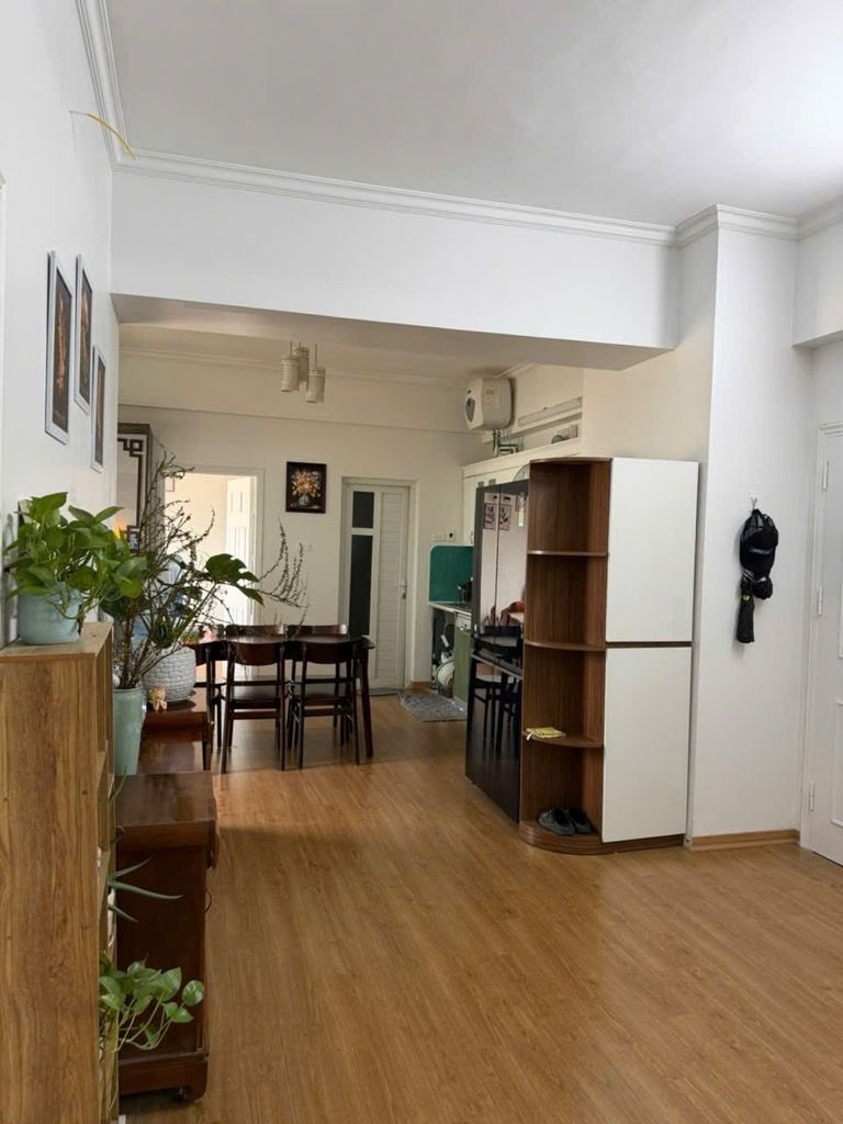 Bán nhà Lạc Trung - diện tích 102m2 14 tầng - Vị trí đẹp nhất ngõ 230 - giá 8,7 tỷ