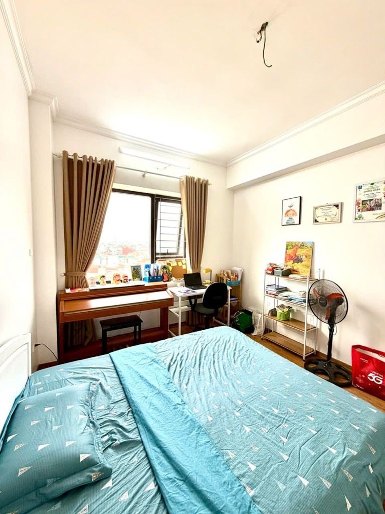 Bán nhà Lạc Trung - diện tích 102m2 14 tầng - Vị trí đẹp nhất ngõ 230 - giá 8,7 tỷ
