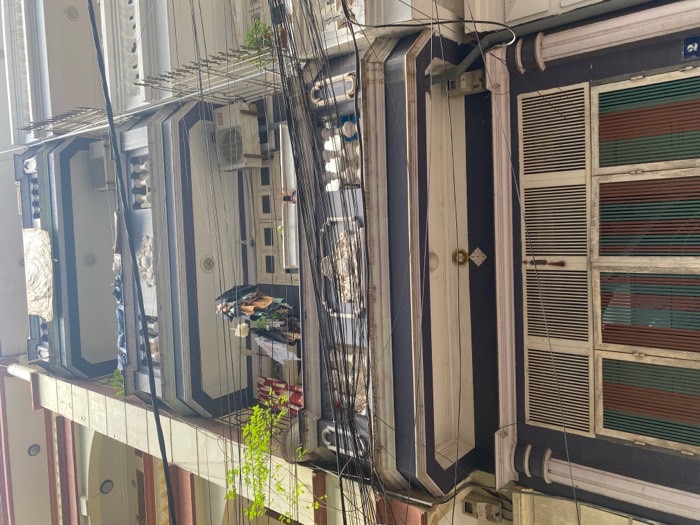 Bán nhà Huỳnh Thúc Kháng - diện tích 75m2 4 tầng - 2 mặt tiền - giá 45 tỷ