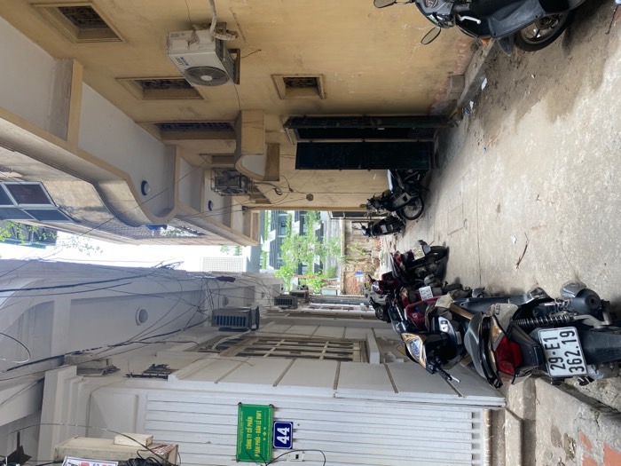 Bán nhà Huỳnh Thúc Kháng - diện tích 75m2 4 tầng - 2 mặt tiền - giá 45 tỷ