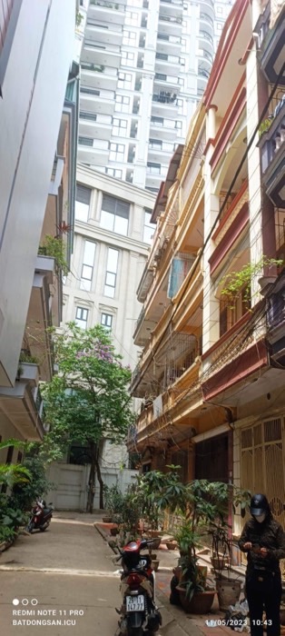 Bán nhà Huỳnh Thúc Kháng - diện tích 75m2 4 tầng - 2 mặt tiền - giá 45 tỷ