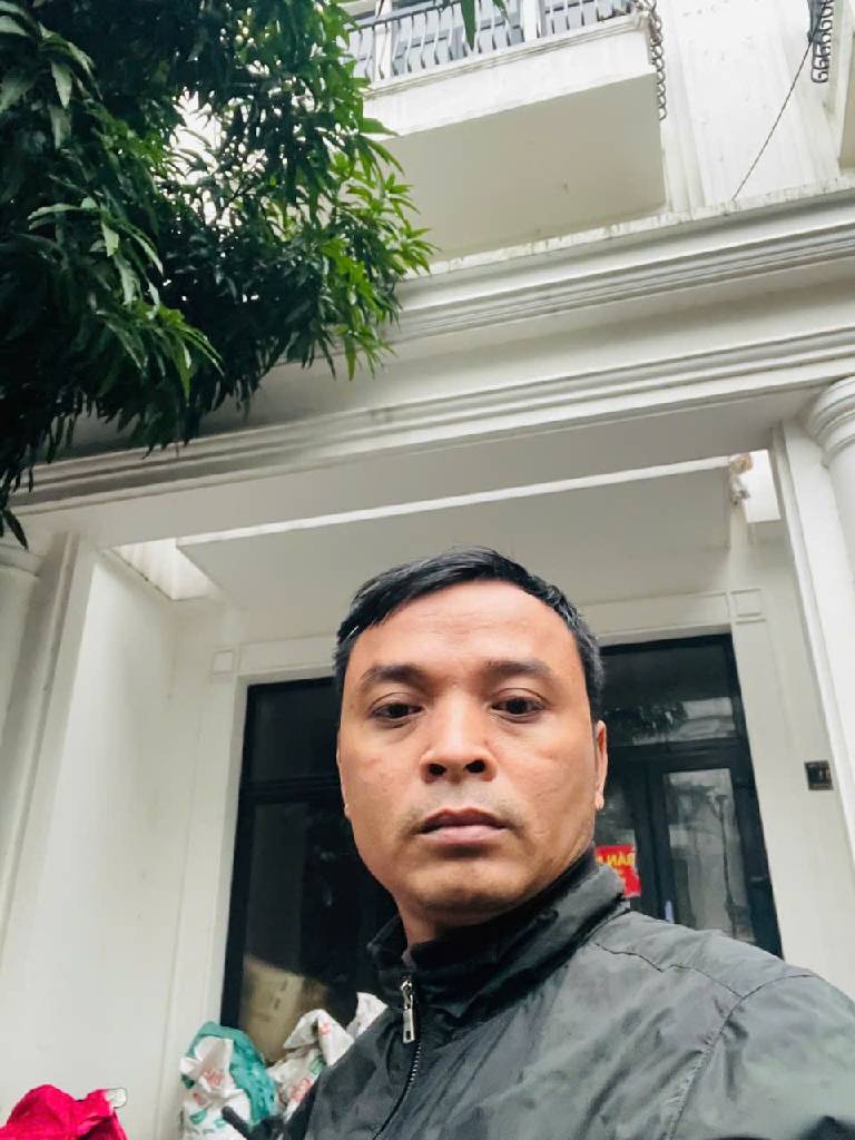 Bán nhà Hoàng Mai - diện tích 95m2 5 tầng - Khu vực VIP - giá 32,5 tỷ