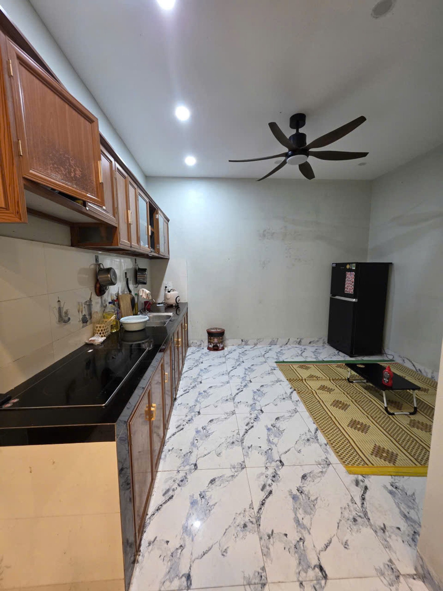 Bán nhà Nguyễn Chính - diện tích 37m2 3 tầng - Lô góc 2 mặt thoáng - giá 5 tỷ