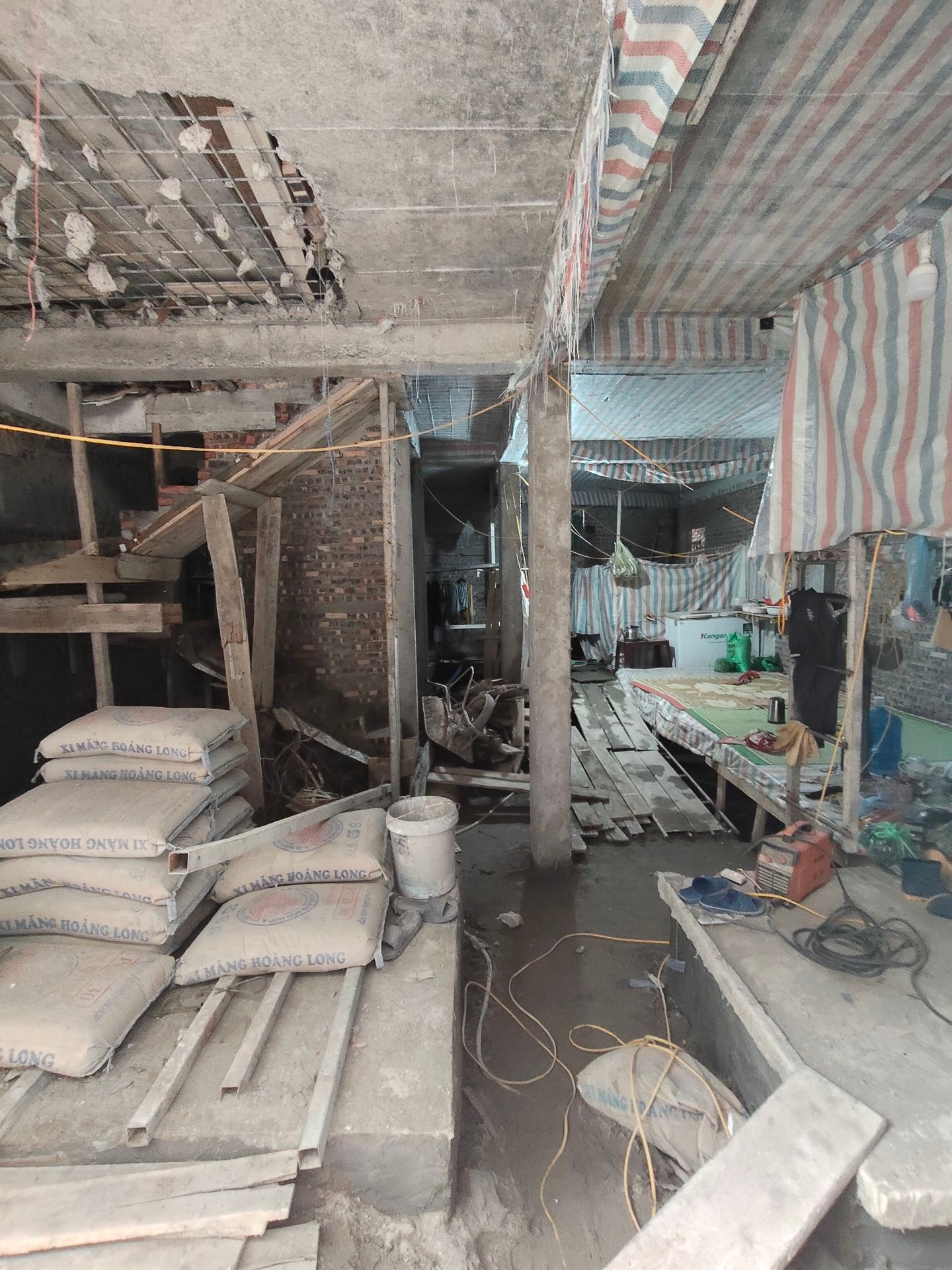 Bán nhà Bùi Xương Trạch - diện tích 88m2 7 tầng - Lô góc 2 mặt thoáng - giá 38 tỷ