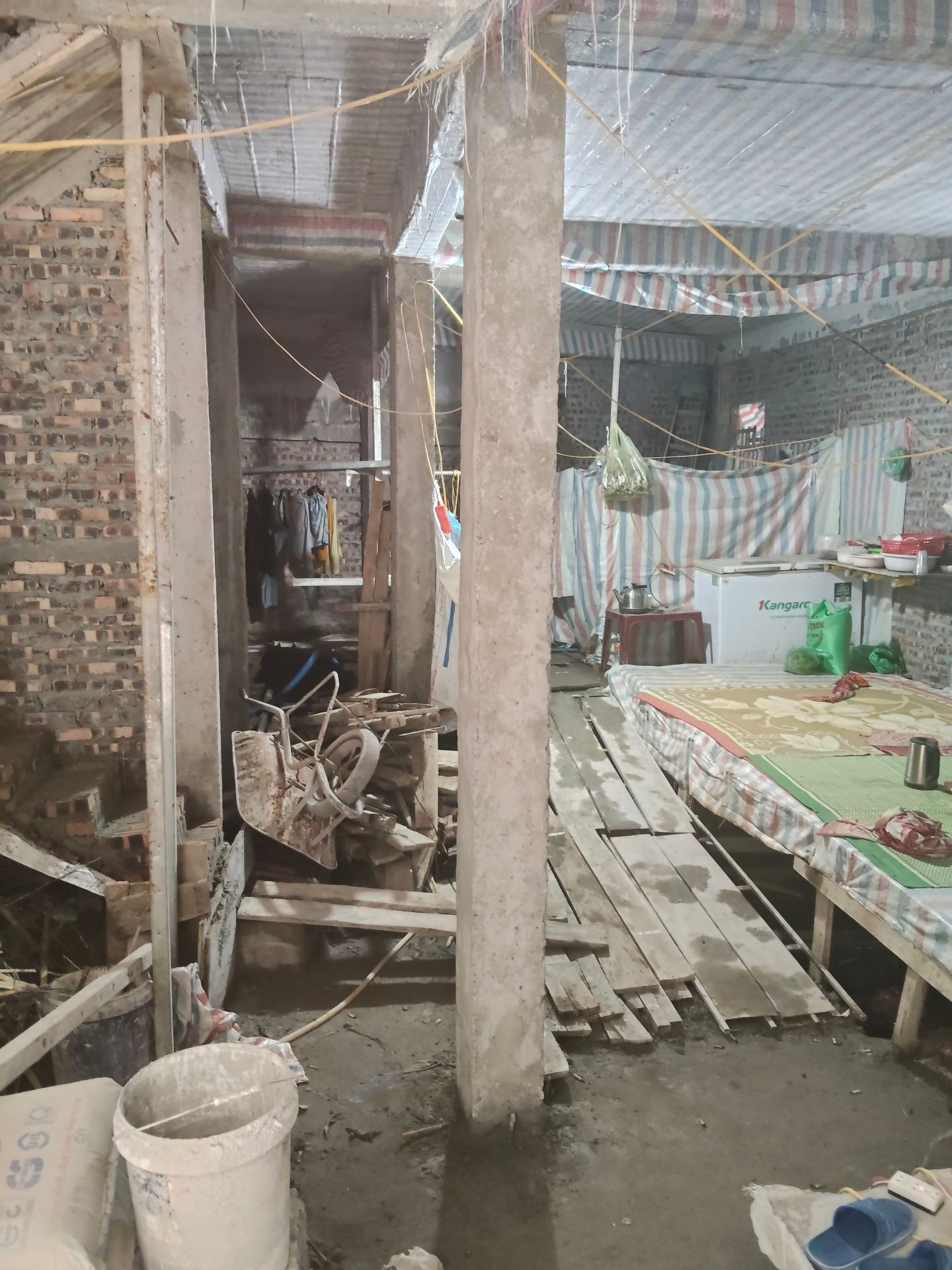 Bán nhà Bùi Xương Trạch - diện tích 88m2 7 tầng - Lô góc 2 mặt thoáng - giá 38 tỷ