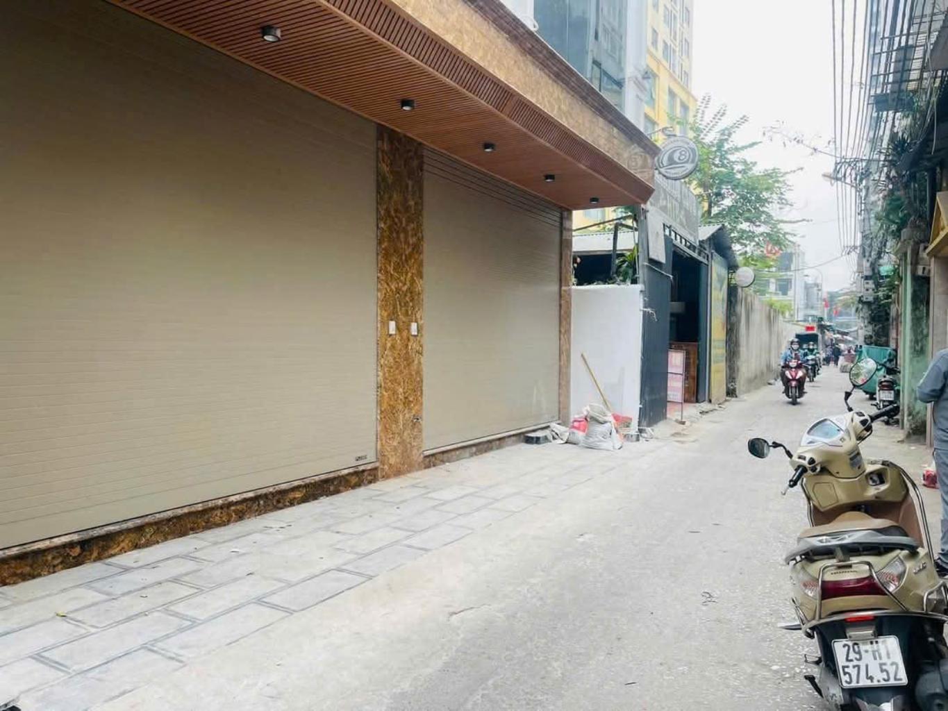 Bán nhà Lĩnh Nam - diện tích 65m2 3 tầng - Ô TÔ CẤT TRONG NHÀ - giá 41 tỷ