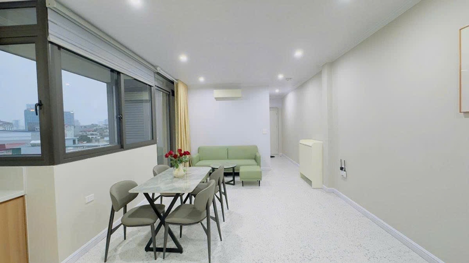 Bán nhà Láng - diện tích 109m2 8 tầng - Lô góc 2 mặt thoáng - giá 39,3 tỷ