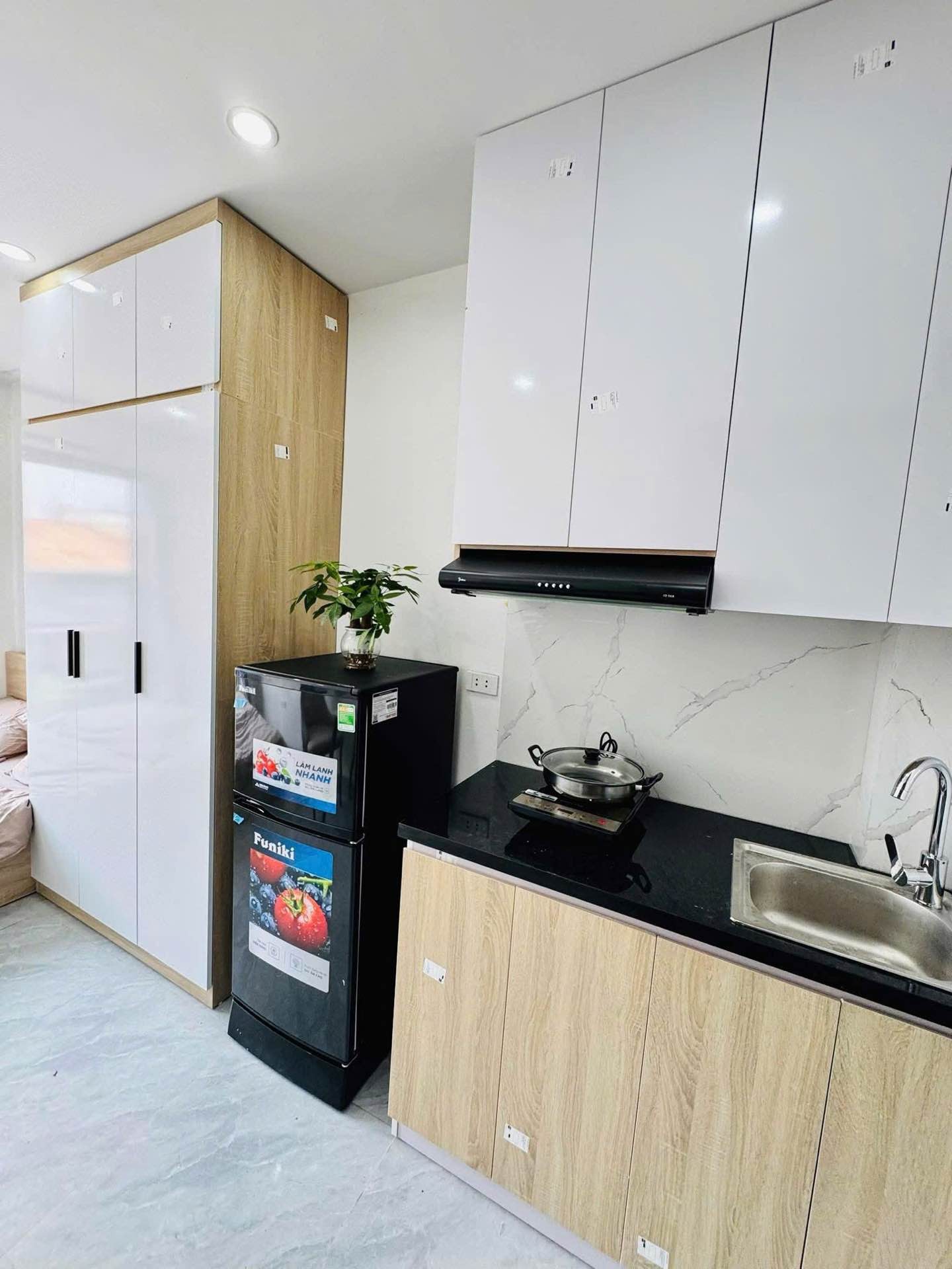 Bán nhà Minh Khai - diện tích 86m2 6 tầng - Ngõ 2 - 2.5m - giá 25,5 tỷ