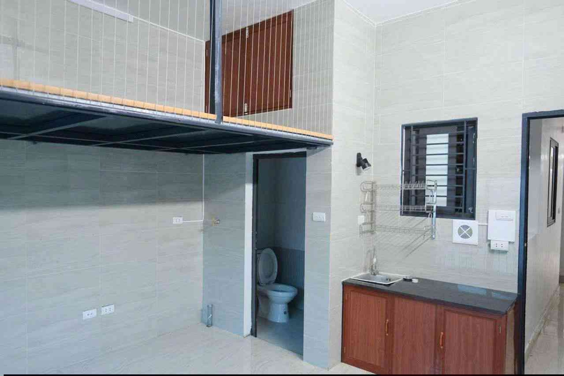 Bán nhà Thanh Đàm - diện tích 100m2 3 tầng - Nhà đẹp hiếm có - giá 15 tỷ