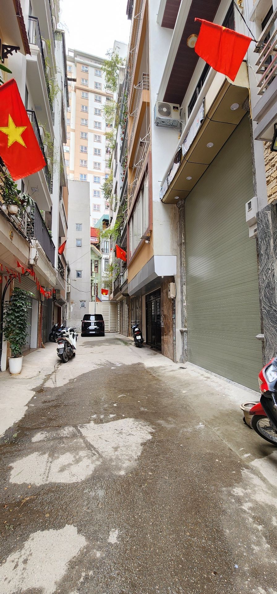 Bán nhà Lương Khánh Thiện - diện tích 51.8m2 7 tầng - Ô TÔ VÀO NHÀ - giá 26,8 tỷ