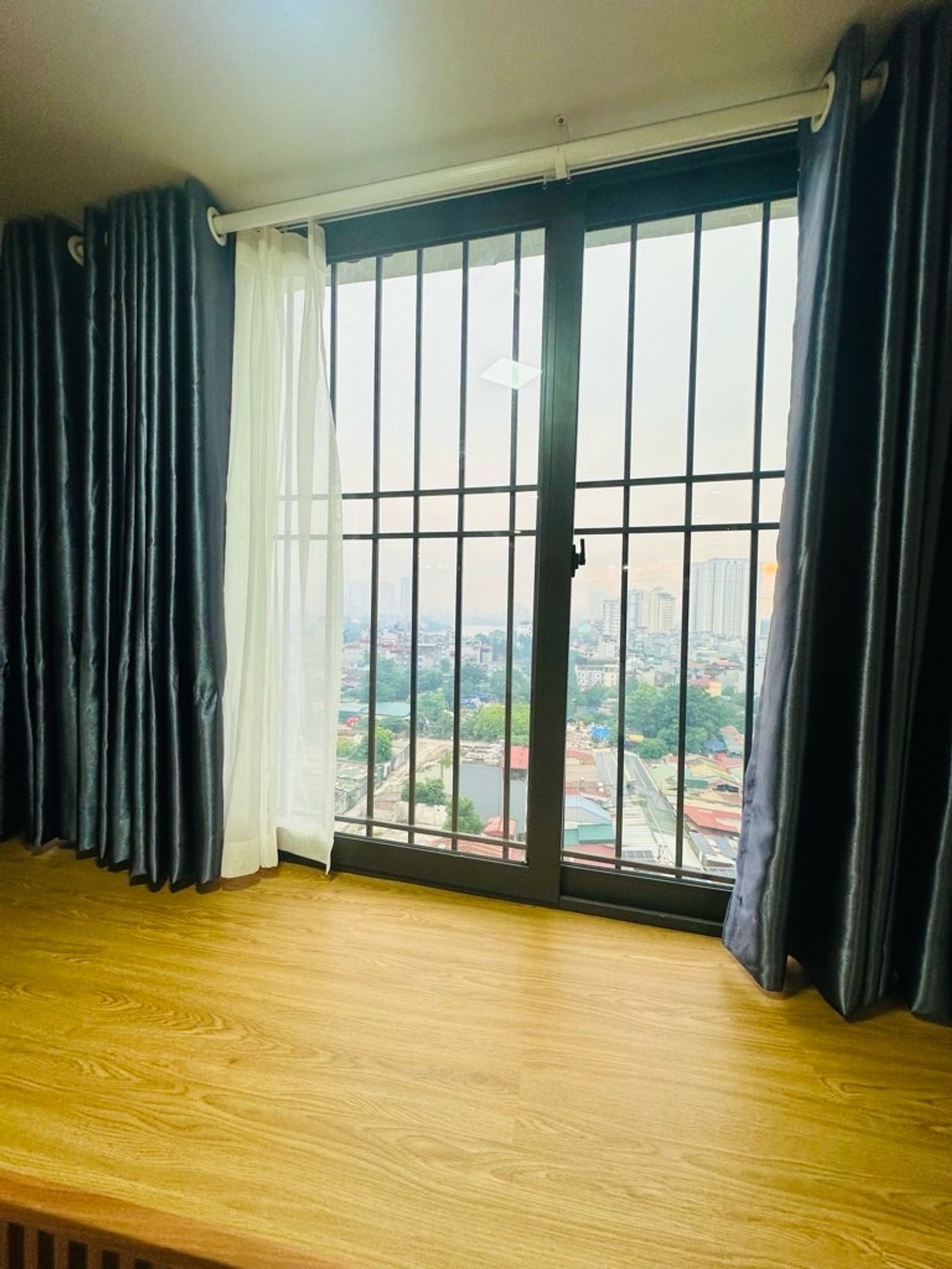 Bán nhà Đồng Tàu - diện tích 95m2 1 tầng - Chung cư đẹp hiếm có - giá 6,4 tỷ