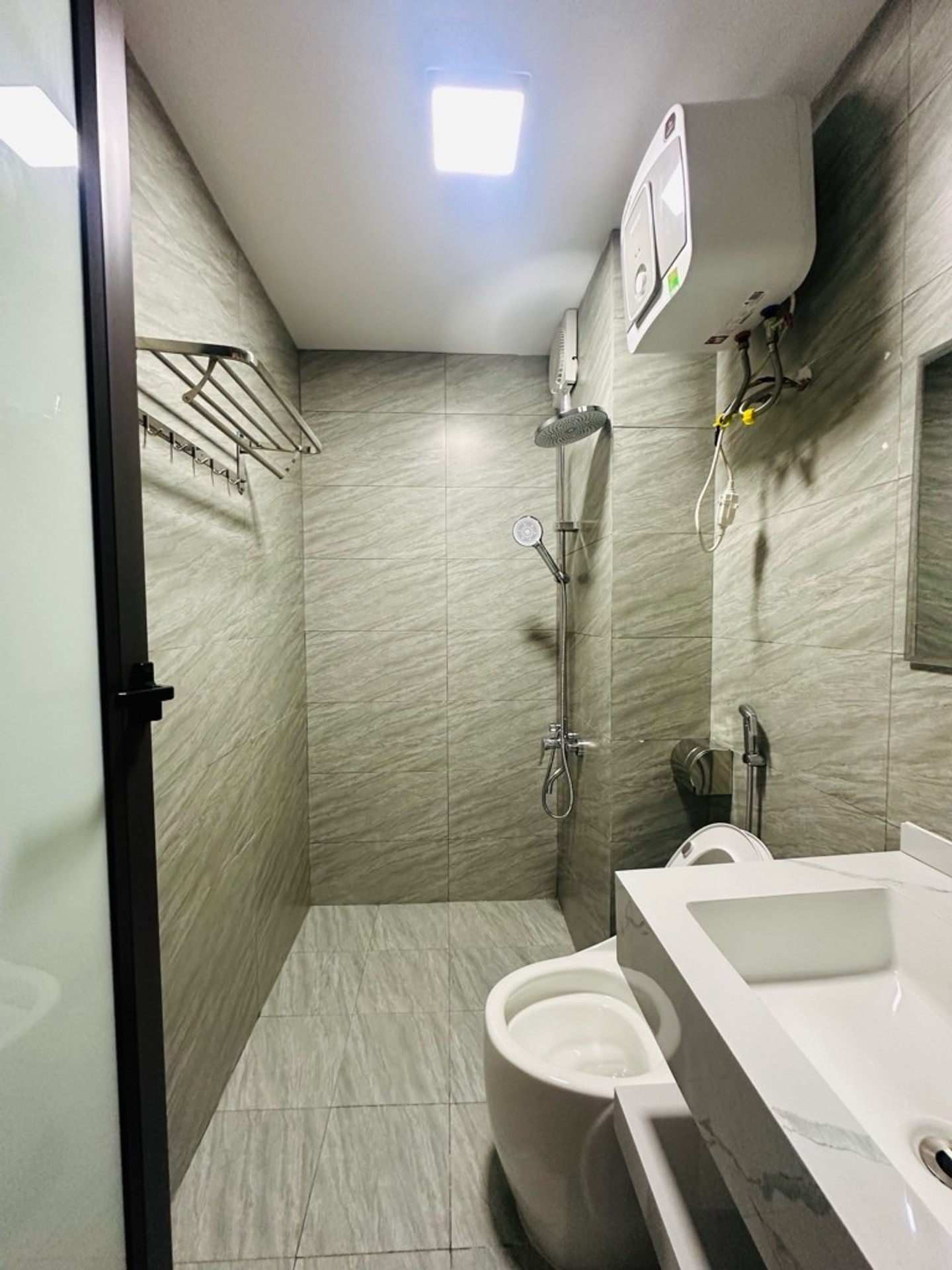 Bán nhà Đồng Tàu - diện tích 95m2 1 tầng - Chung cư đẹp hiếm có - giá 6,4 tỷ