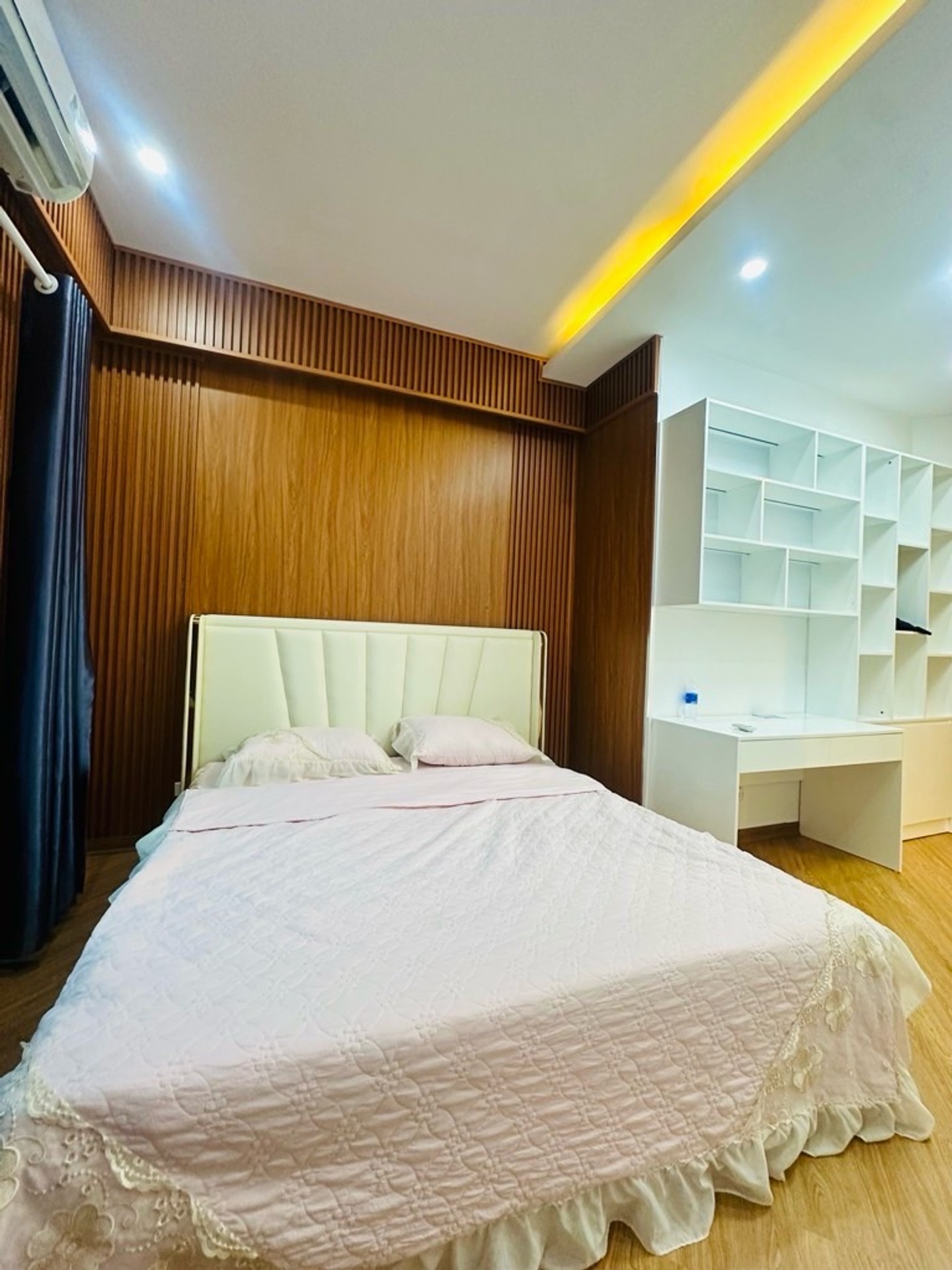 Bán nhà Đồng Tàu - diện tích 95m2 1 tầng - Chung cư đẹp hiếm có - giá 6,4 tỷ