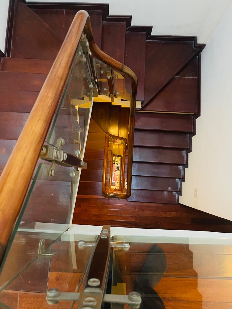 Bán nhà Nguyễn Lương Bằng - diện tích 60m2 5 tầng - Mặt phố chính - giá 31 tỷ