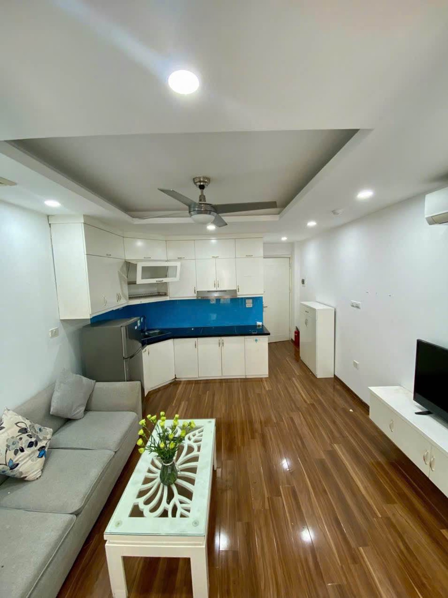 Bán nhà Tuệ Tĩnh - diện tích 82m2 6 tầng - Nhà 6 tầng thang máy - giá 42,5 tỷ