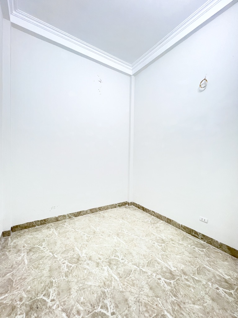 Bán nhà Nam Dư - diện tích 130m2 3 tầng - Mặt phố kinh doanh sầm uất - giá 26 tỷ