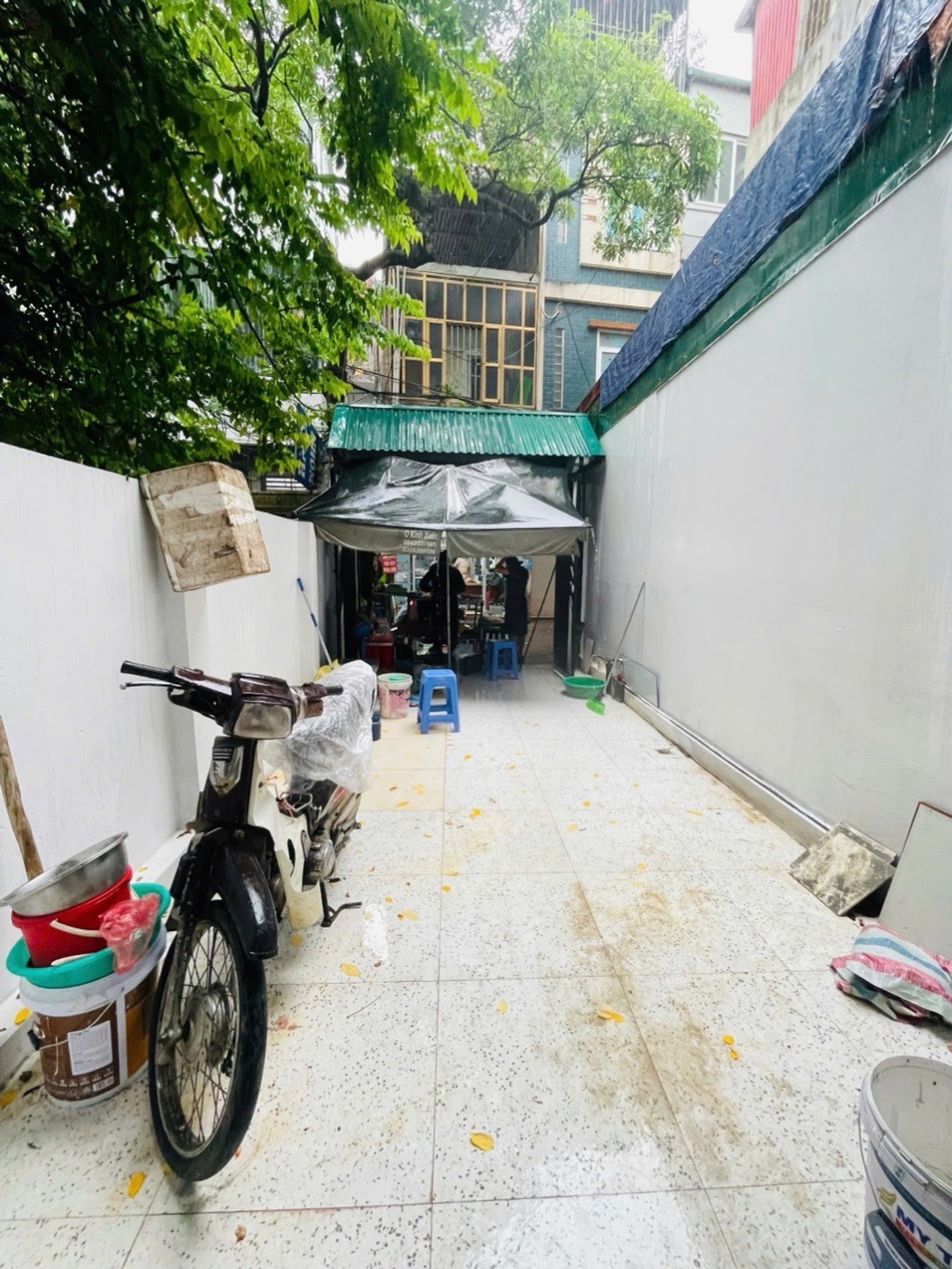 Bán nhà Kim Ngưu - diện tích 74m2 4 tầng - Ngõ rộng, ô tô đỗ trước nhà - giá 22 tỷ