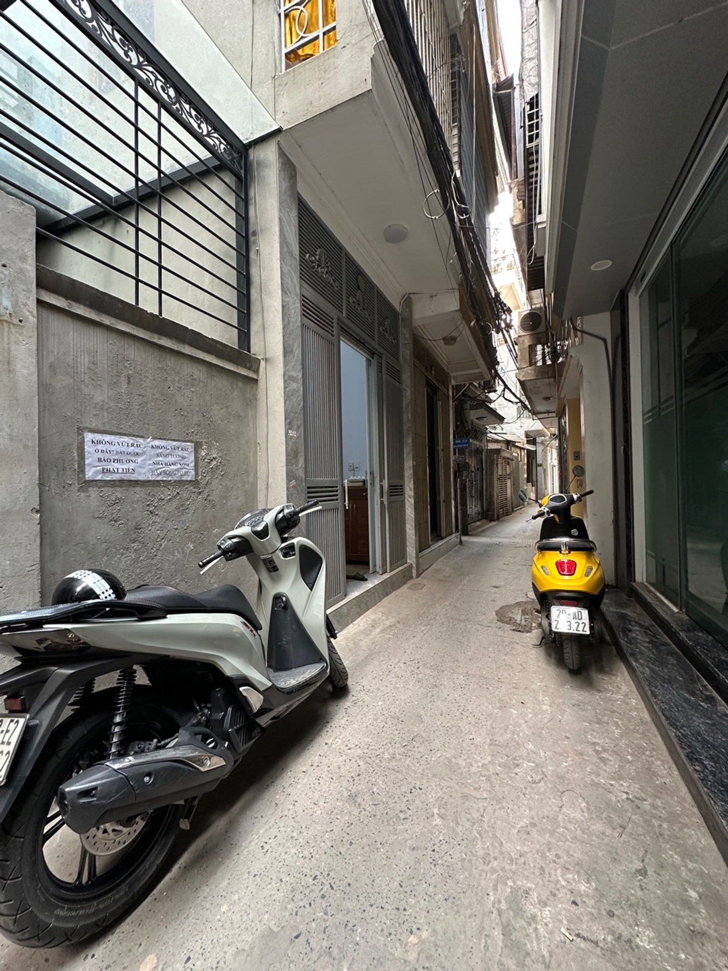 Bán nhà Dương Văn Bé - diện tích 21m2 4 tầng - Ngõ thông kinh doanh nhỏ - giá 6,6 tỷ