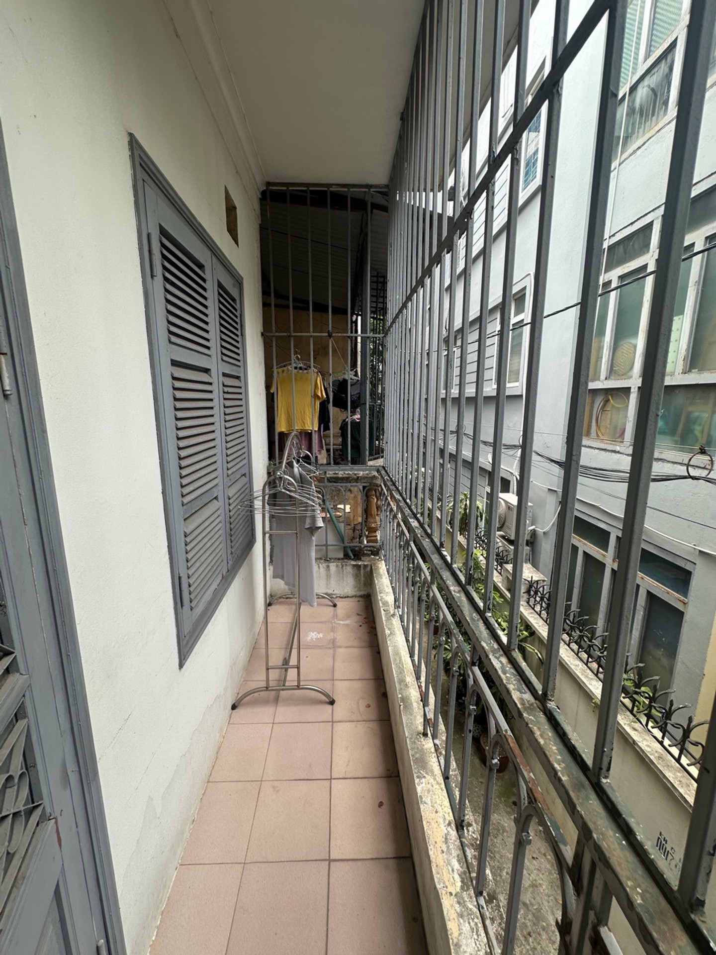 Bán nhà Lạc Trung - diện tích 52m2 3 tầng - Lô góc, ô tô đỗ cửa - giá 18,5 tỷ