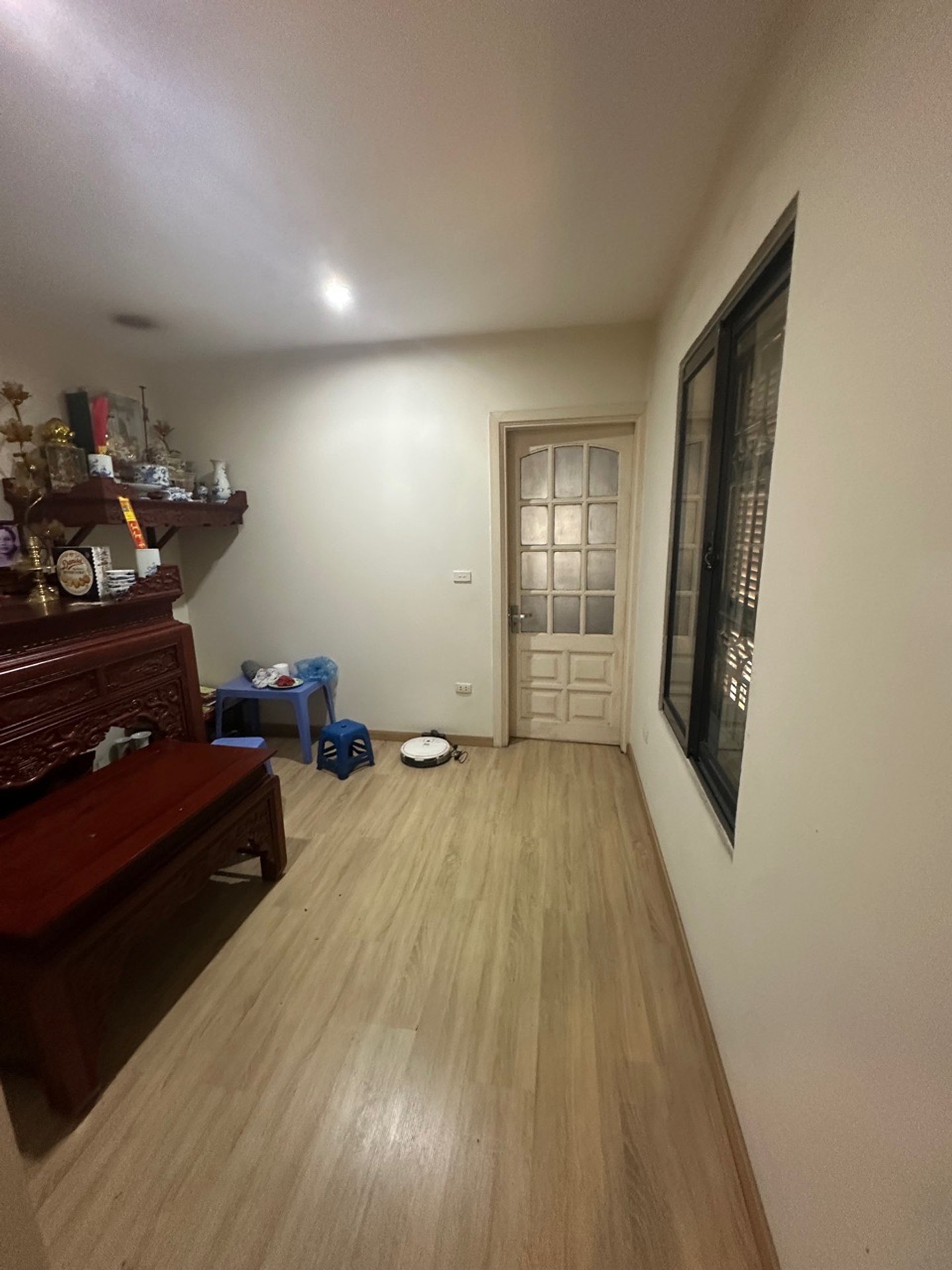 Bán nhà Lạc Trung - diện tích 52m2 3 tầng - Lô góc, ô tô đỗ cửa - giá 18,5 tỷ