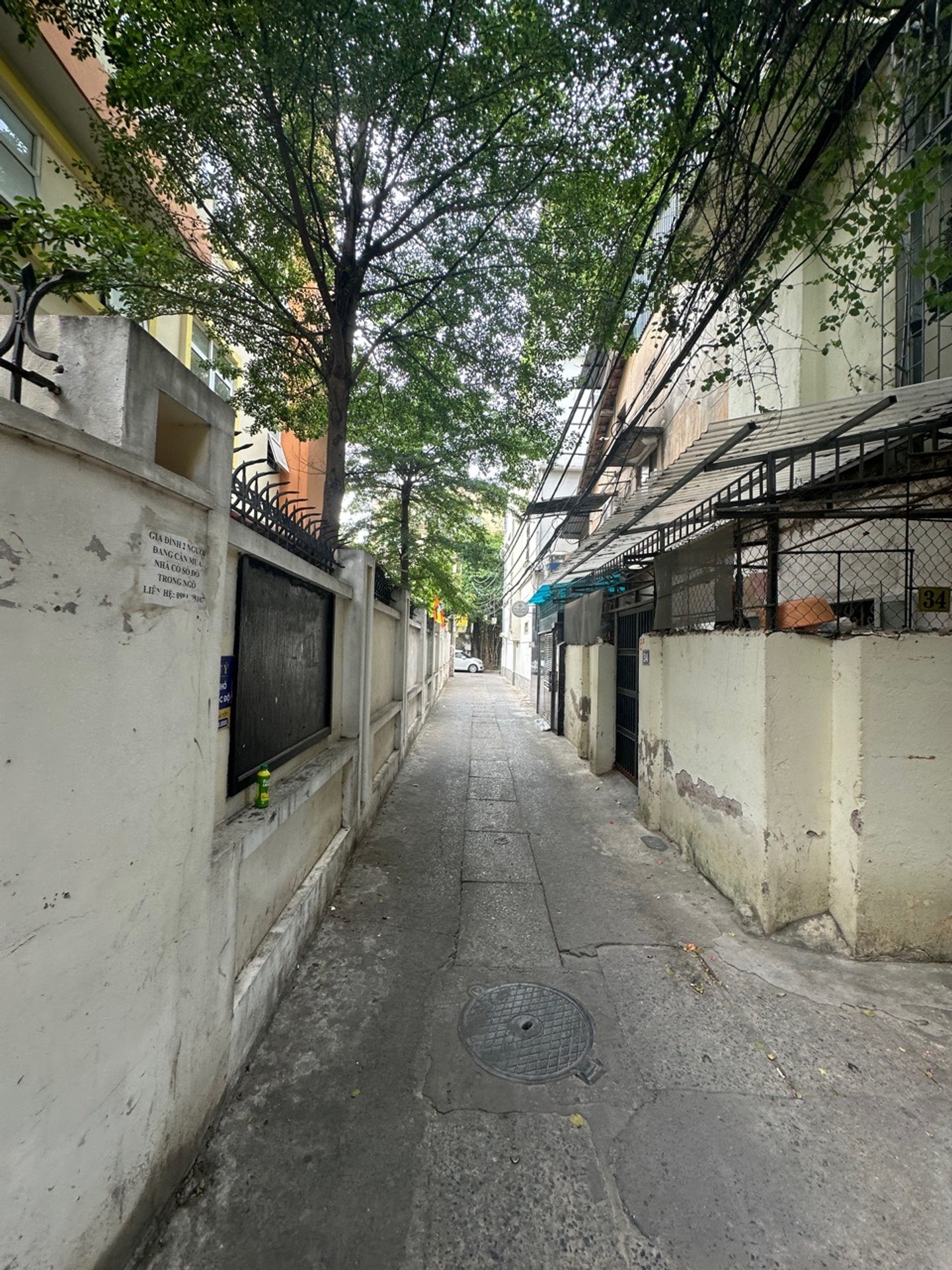 Bán nhà Lạc Trung - diện tích 52m2 3 tầng - Lô góc, ô tô đỗ cửa - giá 18,5 tỷ