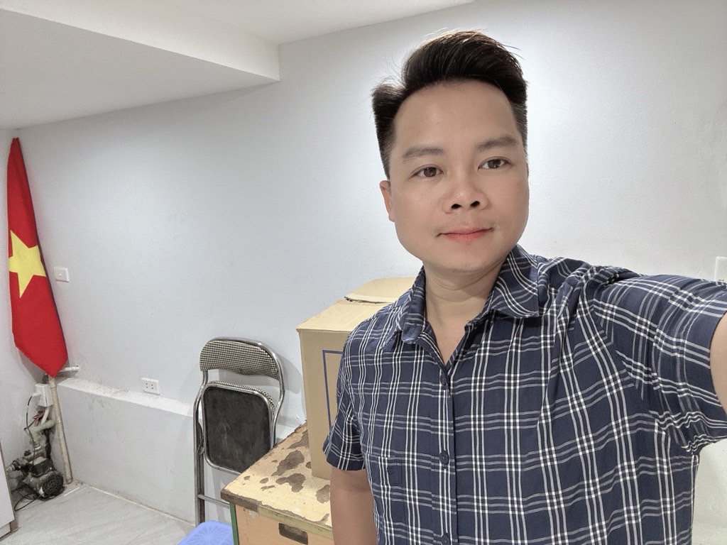 Bán nhà Trần Khát Chân - diện tích 12m2 4 tầng - Kinh doanh nhỏ - giá 2,35 tỷ