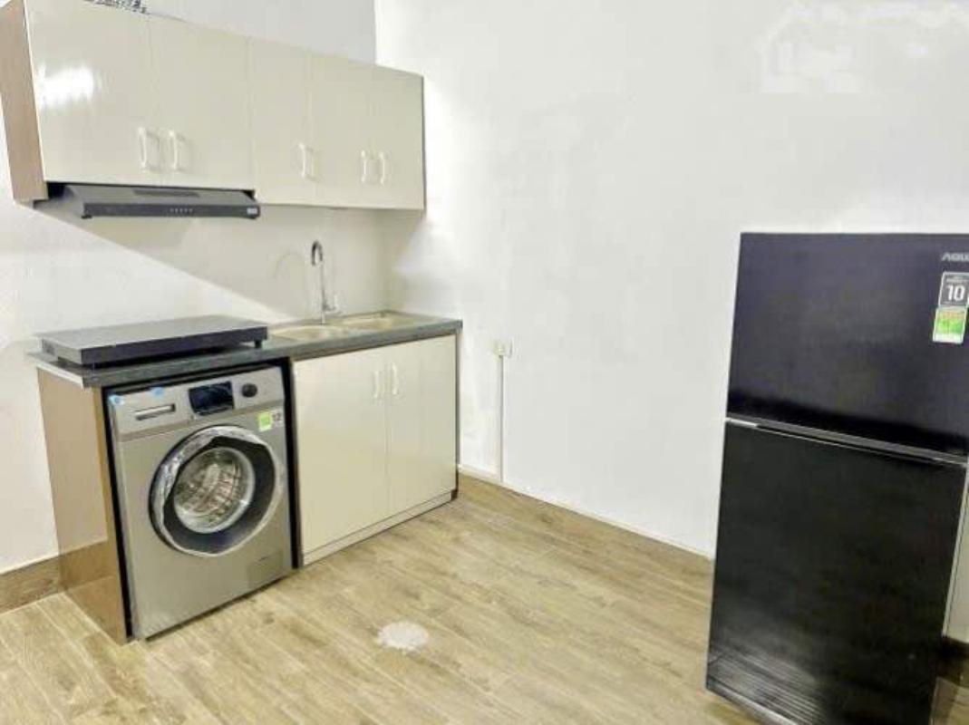 Bán nhà Kim Đồng - diện tích 116m2 6 tầng - Ô tô tránh - giá 65 tỷ