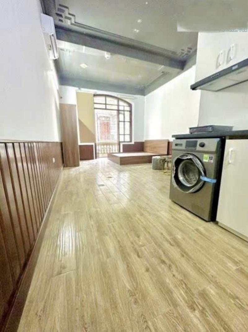 Bán nhà Kim Đồng - diện tích 116m2 6 tầng - Ô tô tránh - giá 65 tỷ