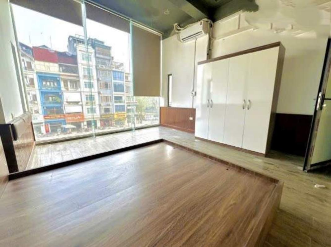 Bán nhà Kim Đồng - diện tích 116m2 6 tầng - Ô tô tránh - giá 65 tỷ