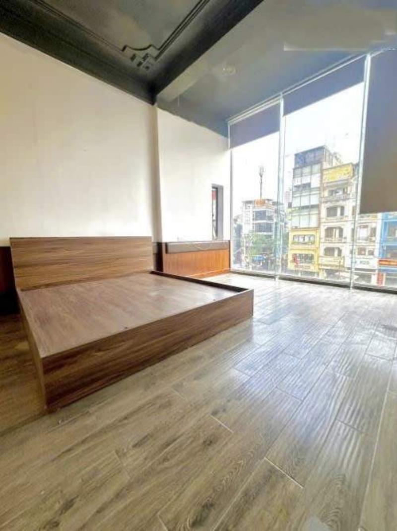 Bán nhà Kim Đồng - diện tích 116m2 6 tầng - Ô tô tránh - giá 65 tỷ