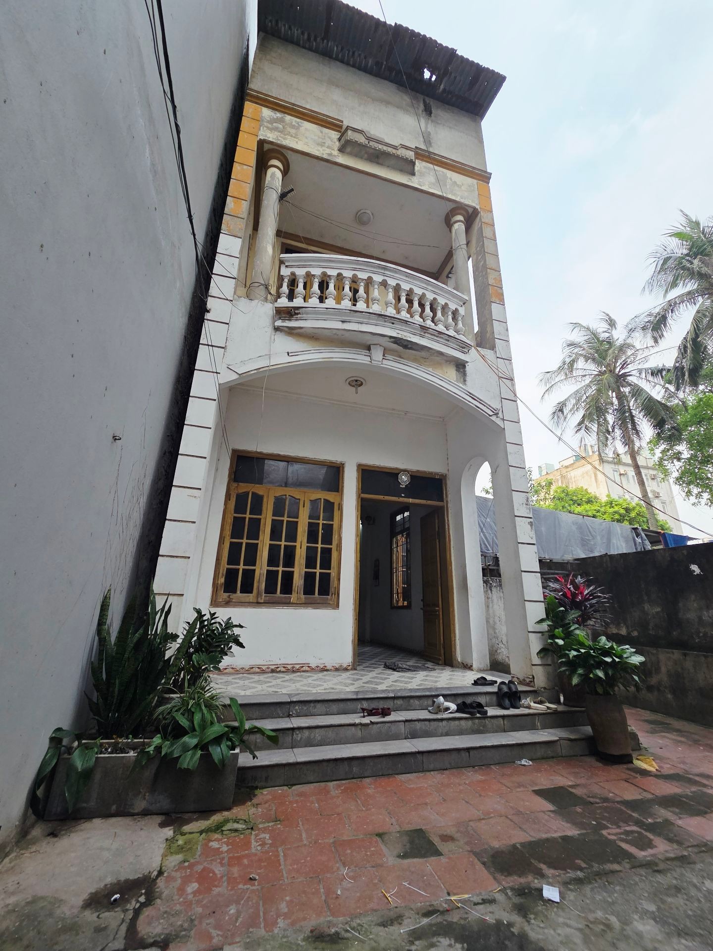 Bán nhà Hoàng Liệt - diện tích 110m2 3 tầng - Ngõ ô tô - giá 26,4 tỷ