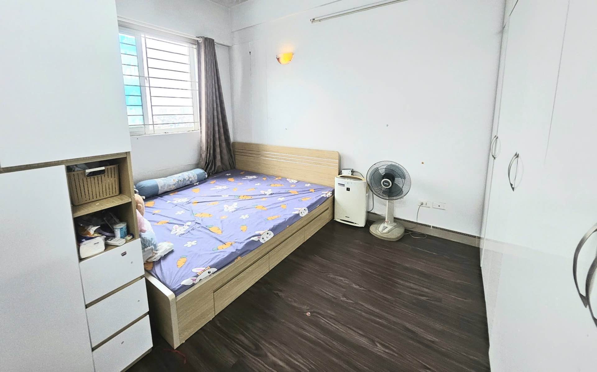 Bán nhà Nguyễn Đức Cảnh - diện tích 90m2 12 tầng - Lô góc, thang máy xịn - giá 6,95 tỷ