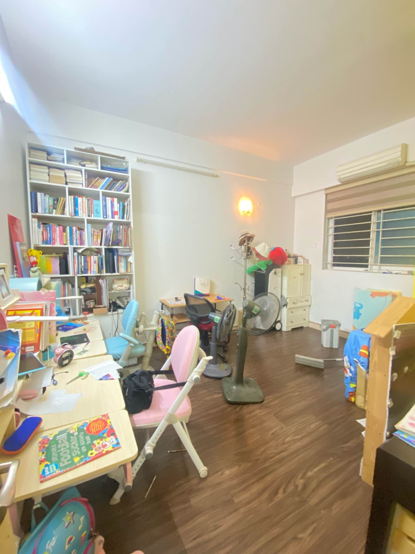 Bán nhà Nguyễn Đức Cảnh - diện tích 90m2 12 tầng - Lô góc, thang máy xịn - giá 6,95 tỷ