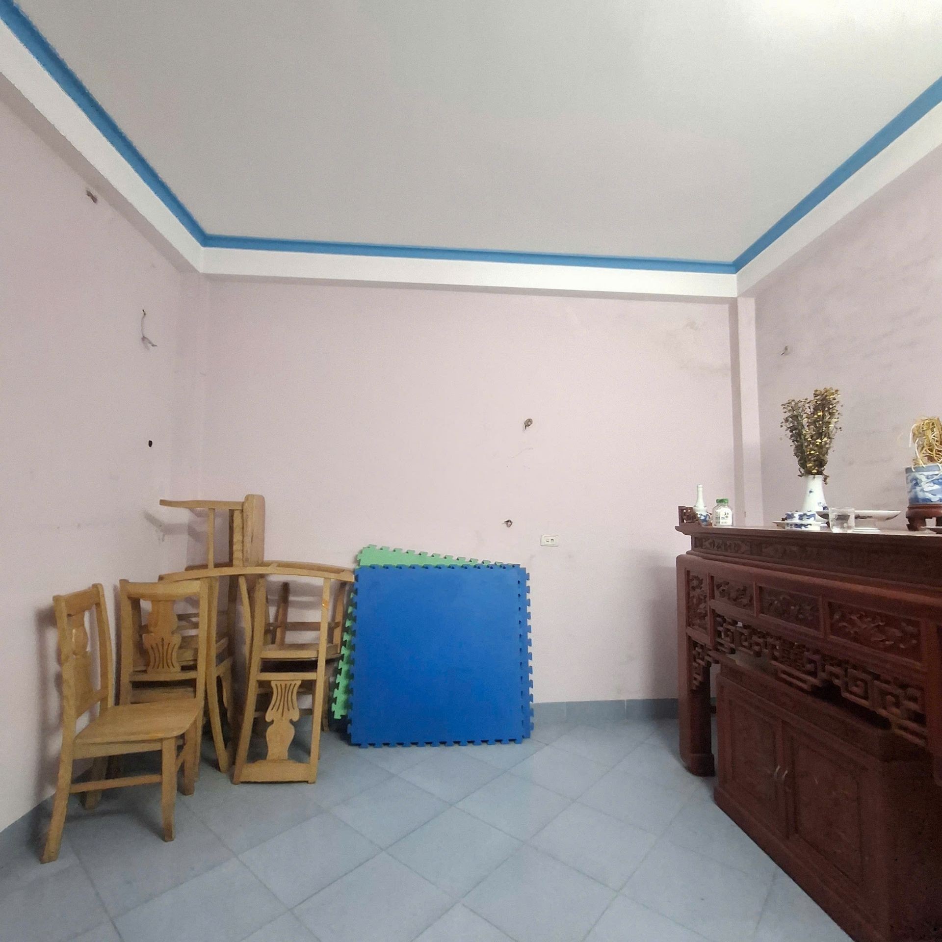 Bán nhà Nam Dư - diện tích 43m2 5 tầng - Mặt ngõ thông ô tô tránh - giá 12,2 tỷ