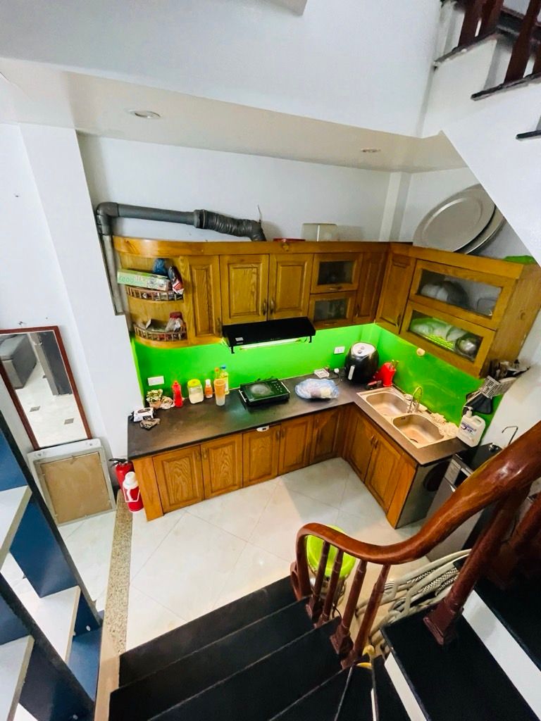 Bán nhà Định Công Thượng - diện tích 30m2 5 tầng - Ô TÔ CÁCH 15m - giá 7,6 tỷ
