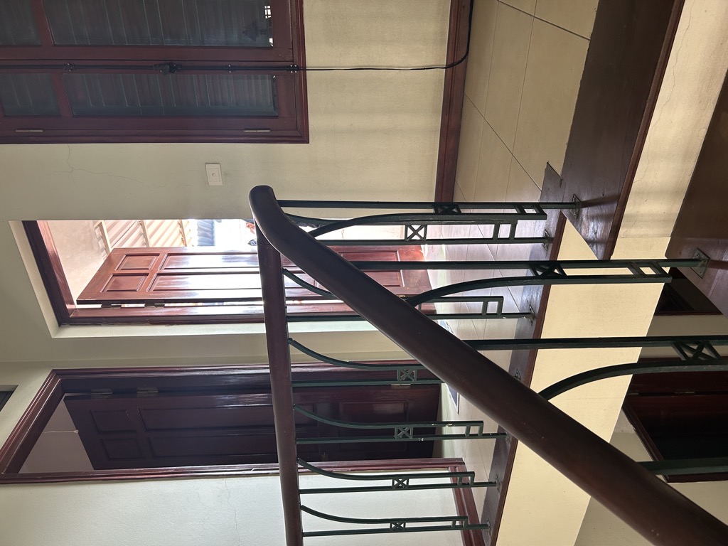 Bán nhà Nguyễn Đức Cảnh - diện tích 122m2 3 tầng - Biệt thự trong lòng phố - giá 27,5 tỷ