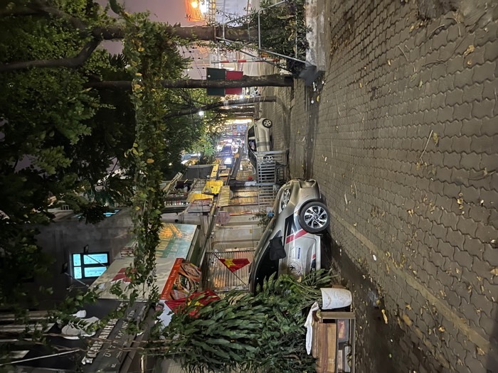 Bán nhà Trần Khát Chân - diện tích 83m2 2 tầng - Mặt phố 1 mặt ngõ - giá 29 tỷ