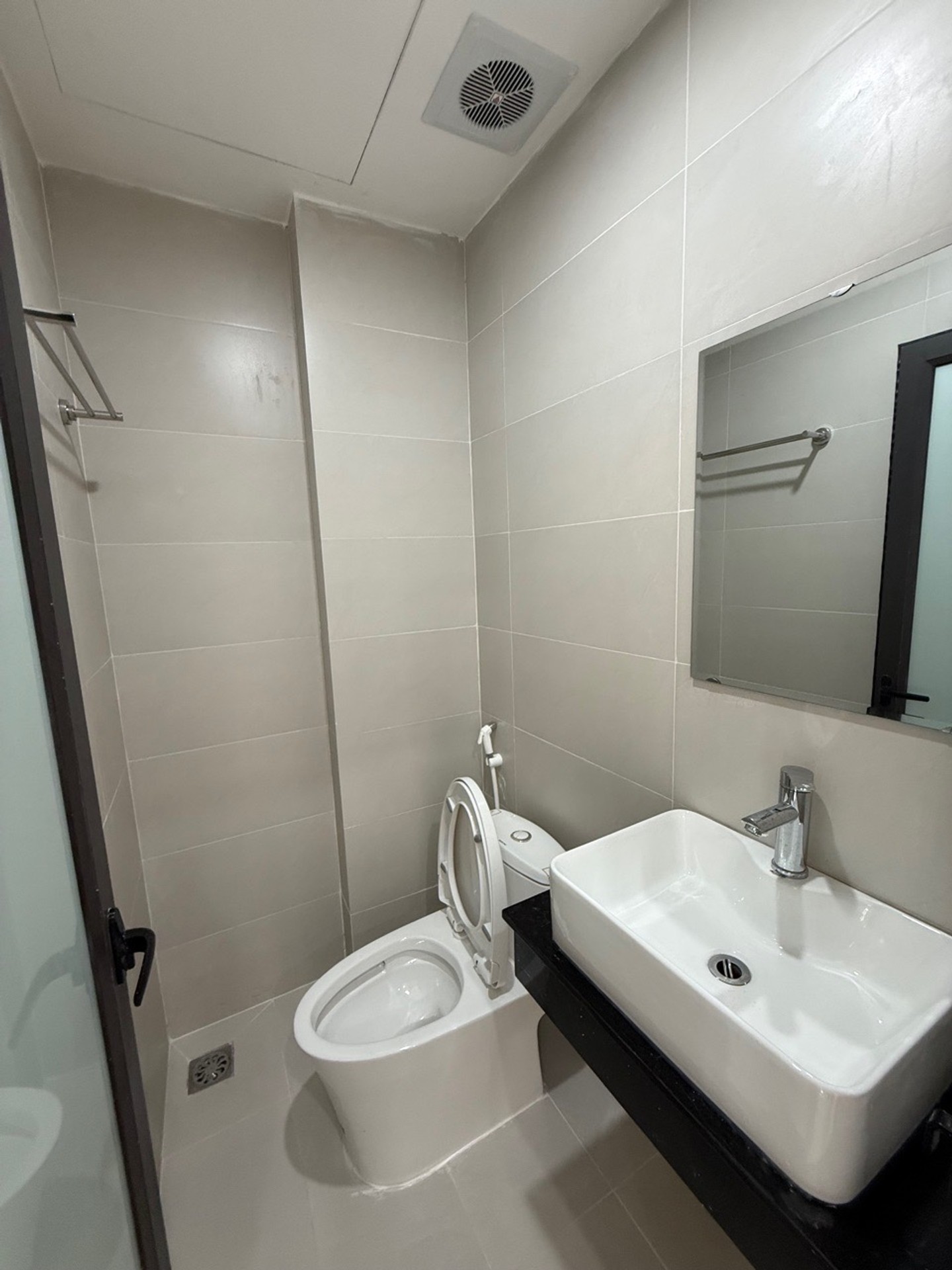 Bán nhà Hai Bà Trưng - diện tích 42m2 6 tầng - Lô góc, thang máy - giá 15,2 tỷ