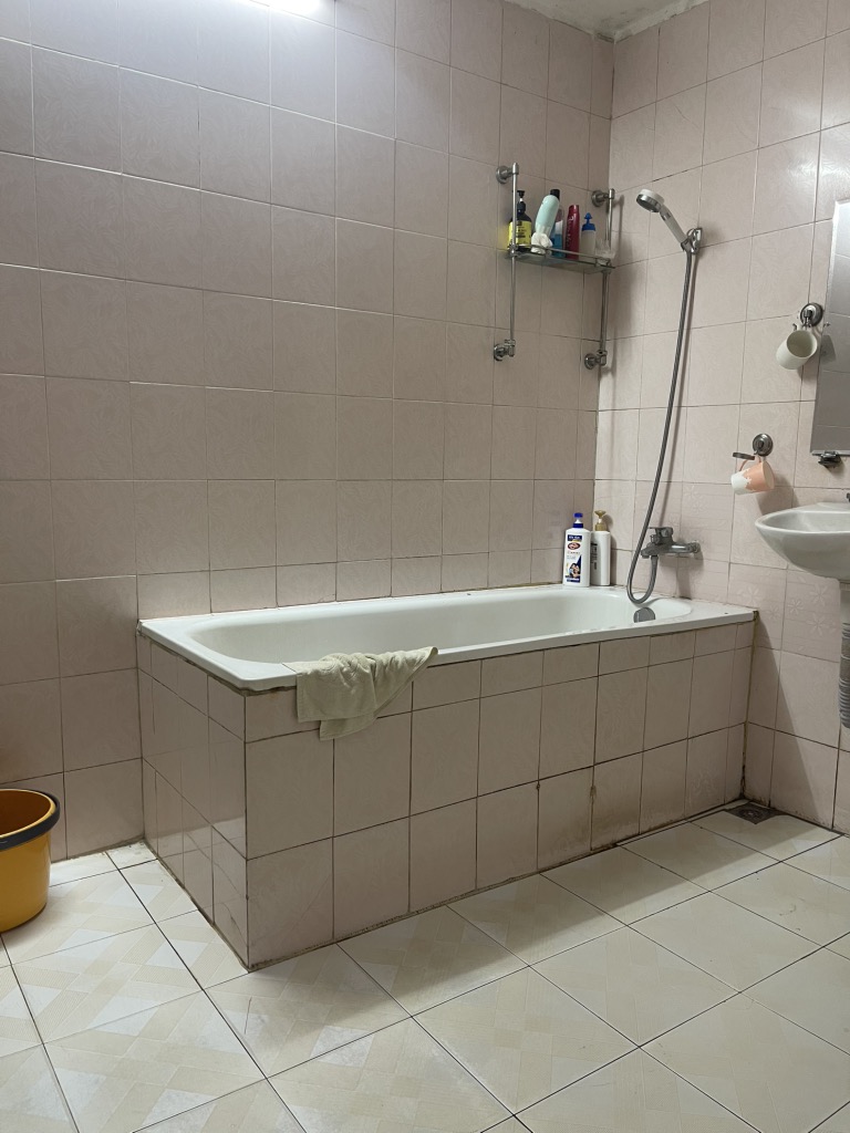 Bán nhà THANH XUÂN - diện tích 141.5m2 3 tầng - MẶT PHỐ KINH DOANH - giá 46,5 tỷ