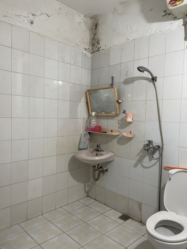 Bán nhà THANH XUÂN - diện tích 141.5m2 3 tầng - MẶT PHỐ KINH DOANH - giá 46,5 tỷ