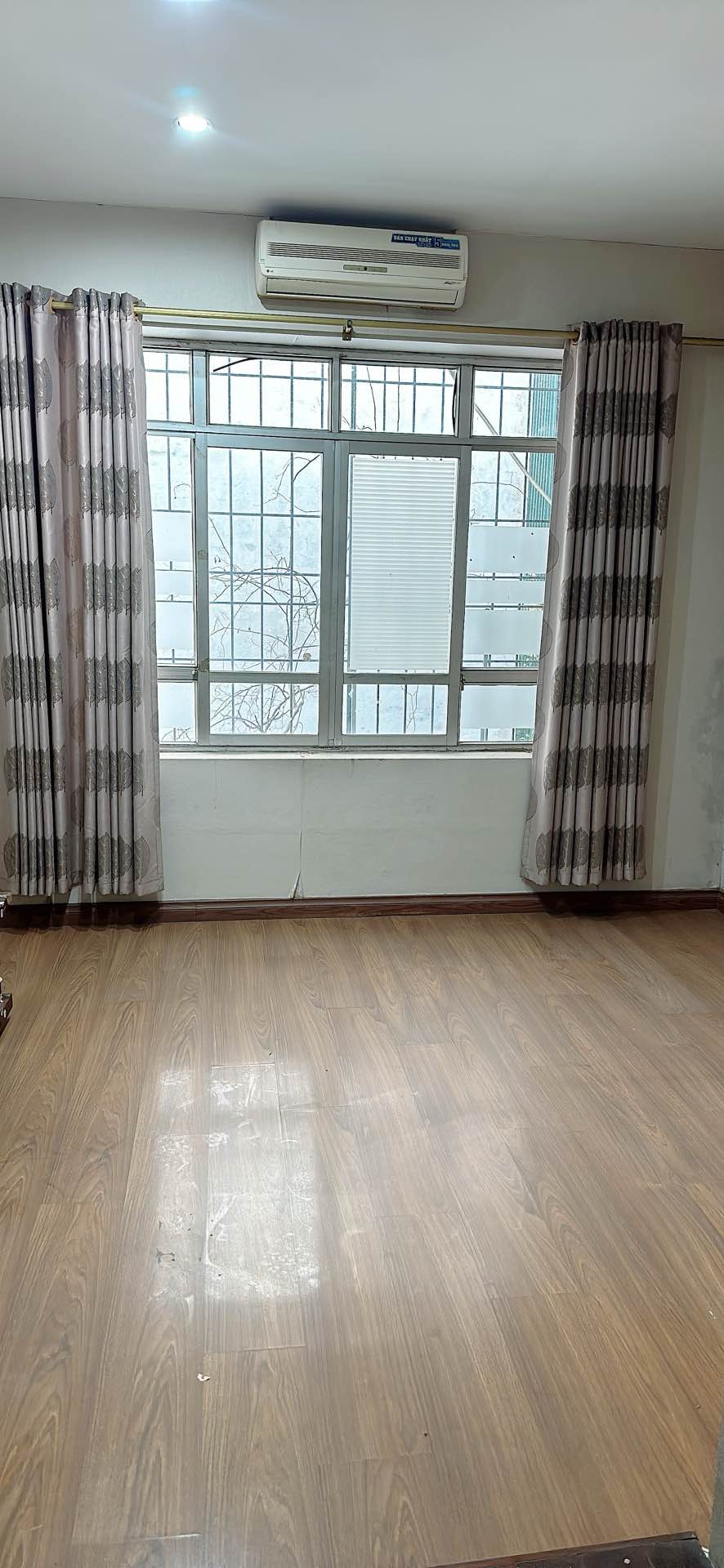 Bán nhà Thợ Nhuộm - diện tích 75.5m2 3 tầng - Lô góc mặt phố kinh doanh sầm uất - giá 57 tỷ