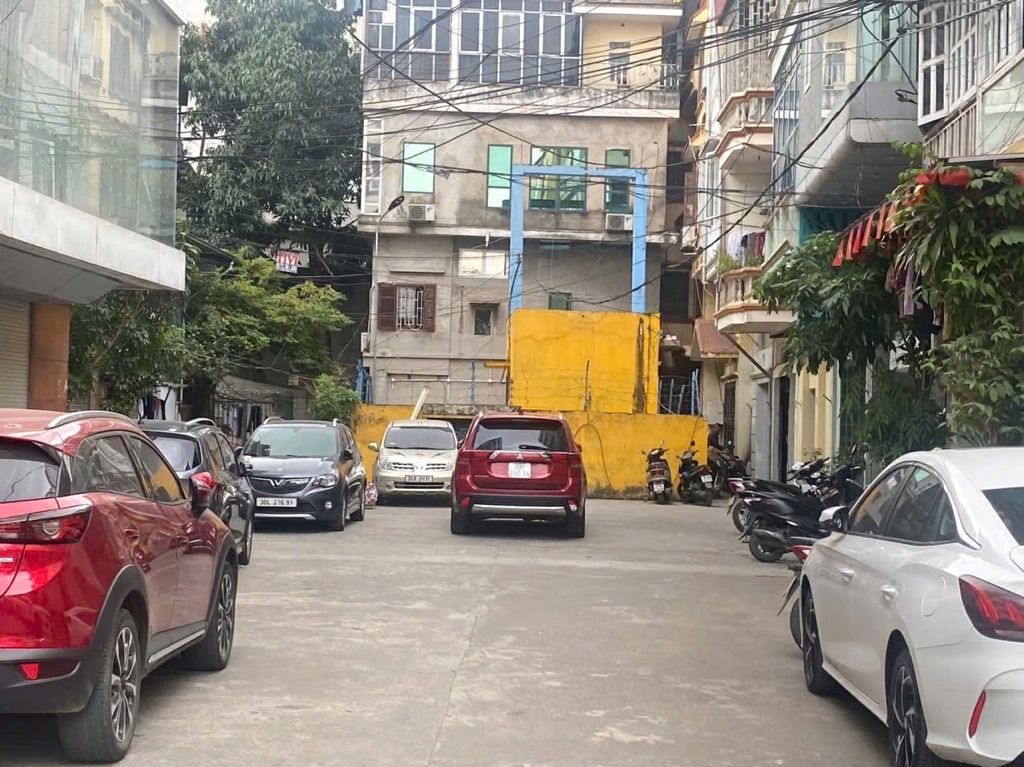 Bán nhà Bạch Đằng - diện tích 110m2 4 tầng - LÔ GÓC - giá 36 tỷ