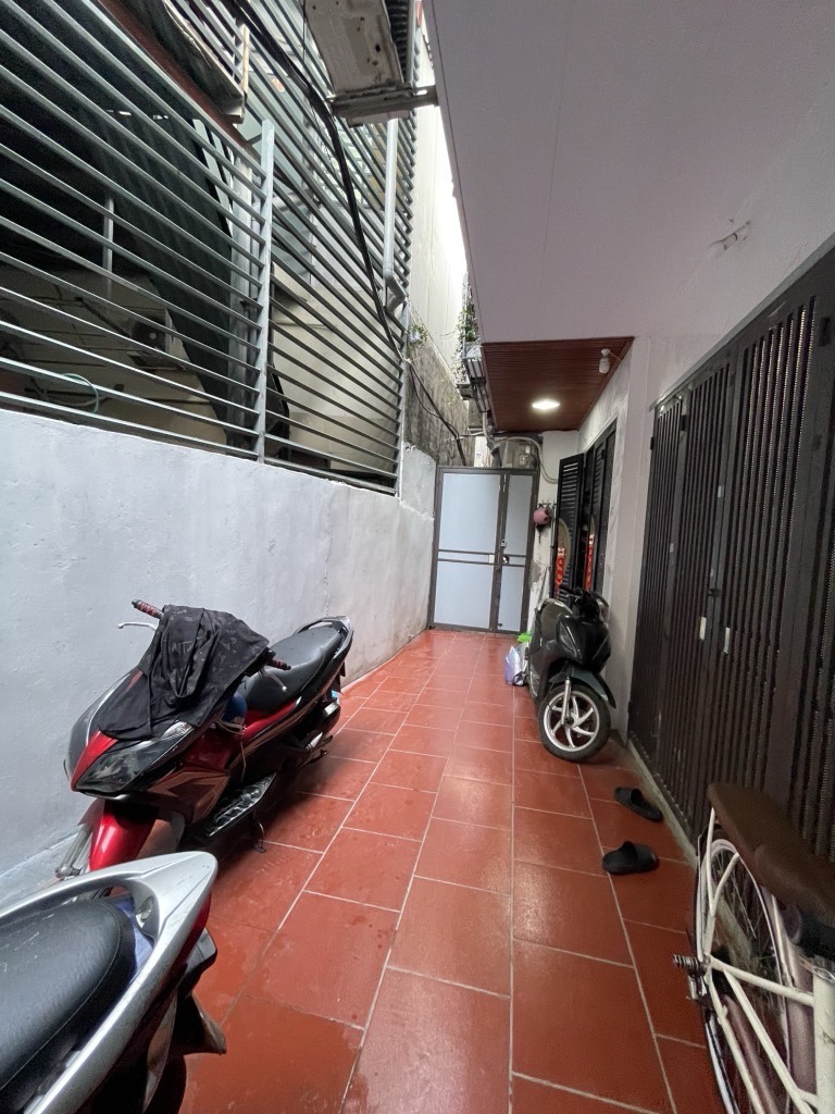 Bán nhà Trương Định - diện tích 20m2 3 tầng - Nhà nhỏ xinh đủ công năng - giá 2,2 tỷ